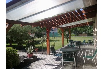 Slovensko Privát Veľký Meder, Exteriér